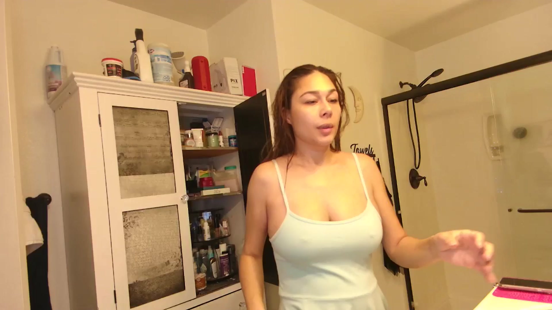 Gallery image thumbnail from Cinnabuns's myfreecams stream on, 11/25/2024, 02:06 image 14 of 20