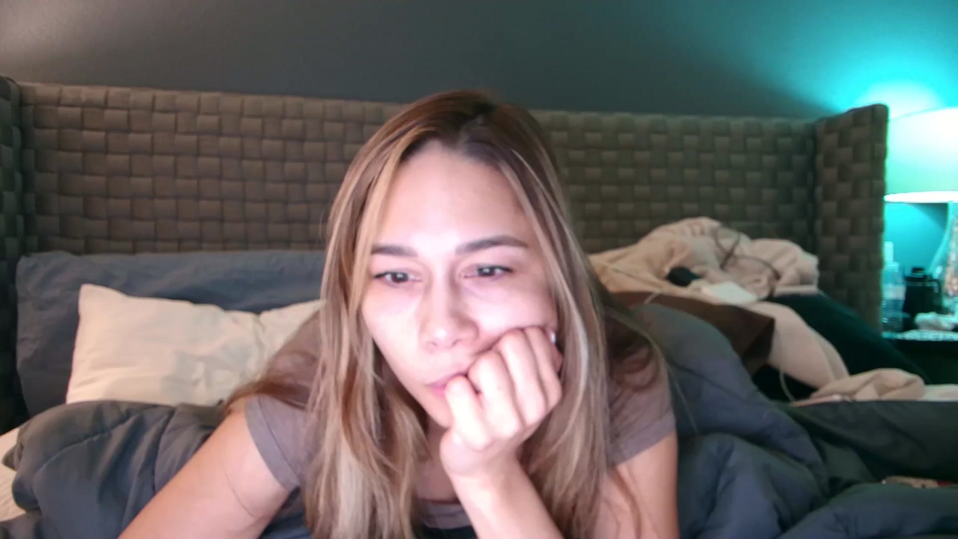 Gallery image thumbnail from Cinnabuns's myfreecams stream on, 01/22/2025, 03:45 image 20 of 20