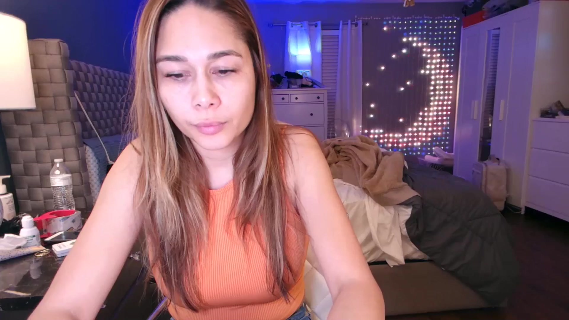 Gallery image thumbnail from Cinnabuns's myfreecams stream on, 02/10/2025, 04:14 image 10 of 20