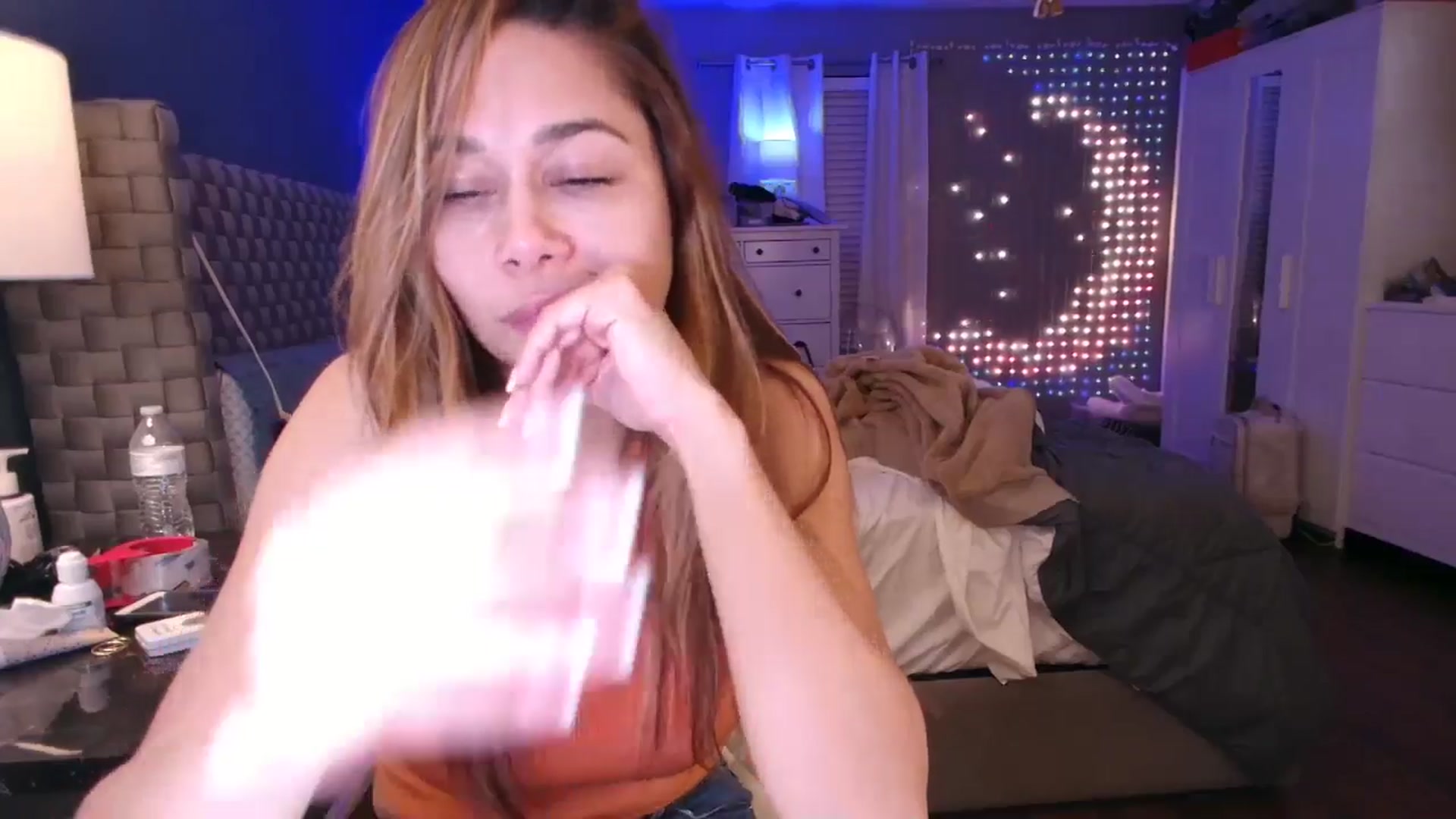 Gallery image thumbnail from Cinnabuns's myfreecams stream on, 02/10/2025, 04:14 image 11 of 20