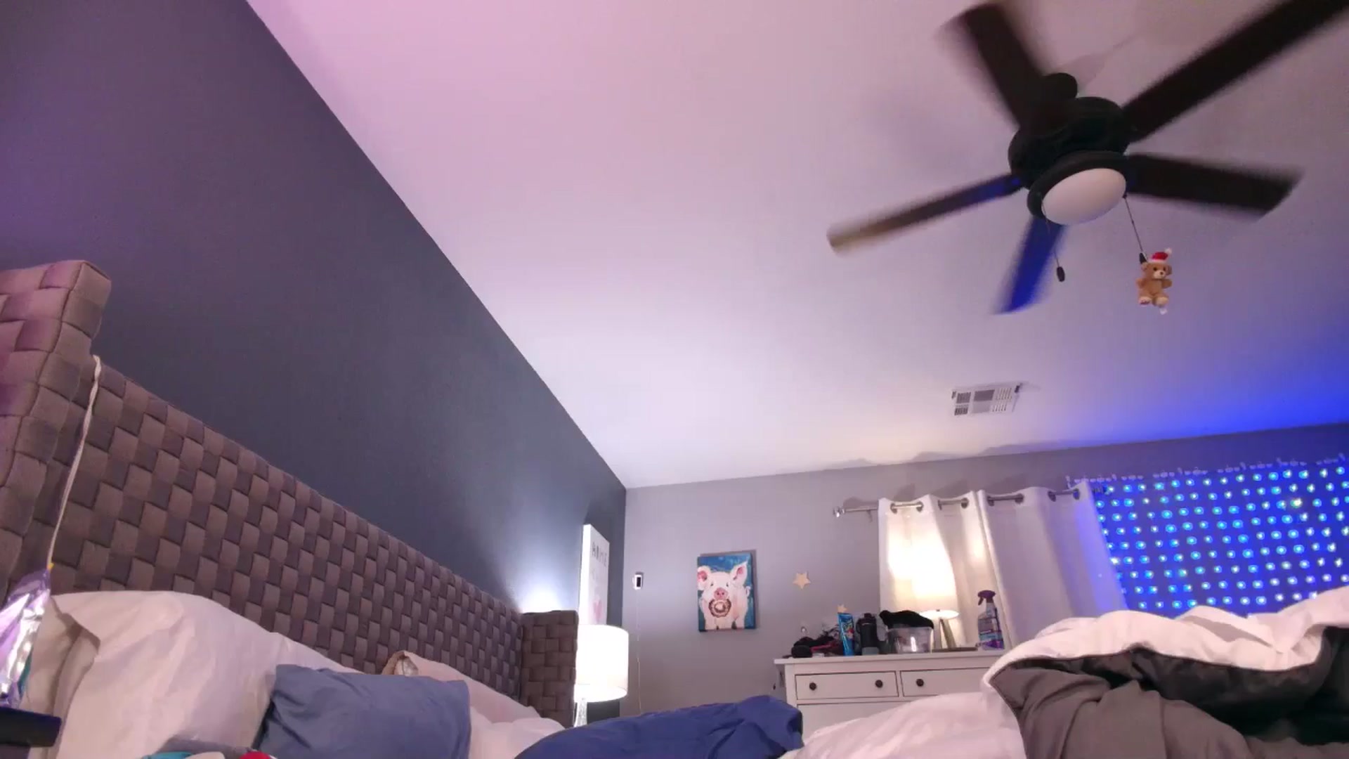 Gallery image thumbnail from Cinnabuns's myfreecams stream on, 03/10/2025, 05:59 image 8 of 20