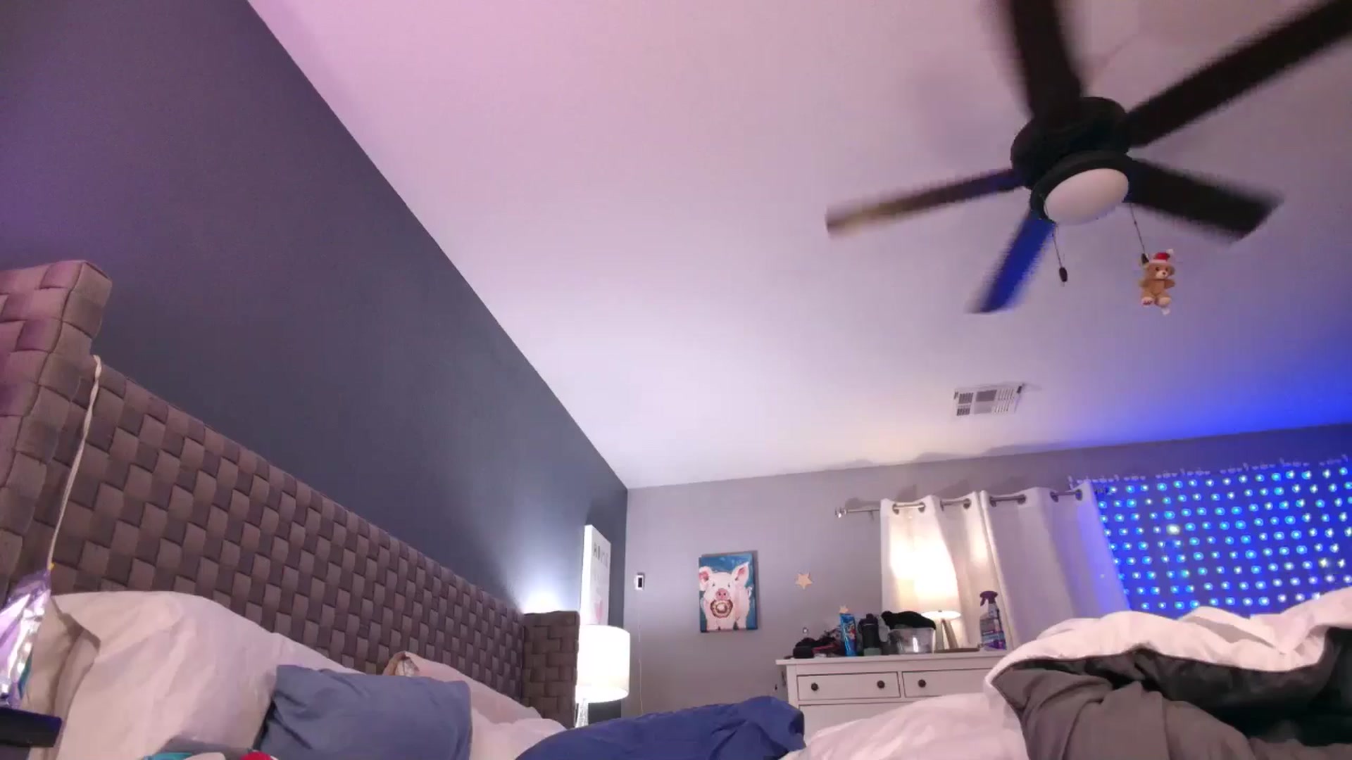 Gallery image thumbnail from Cinnabuns's myfreecams stream on, 03/10/2025, 05:59 image 9 of 20