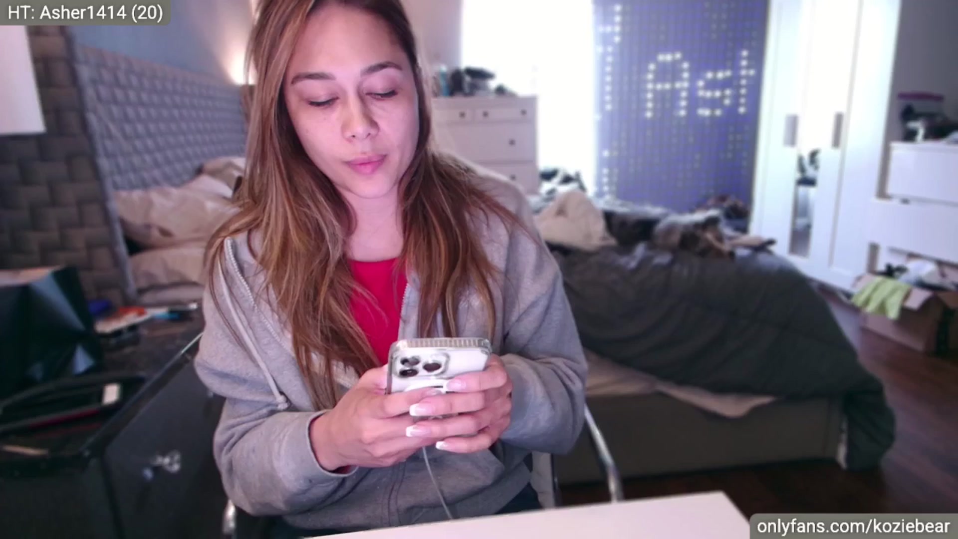 Gallery image thumbnail from Cinnabuns's myfreecams stream on, 04/03/2025, 01:26 image 5 of 20