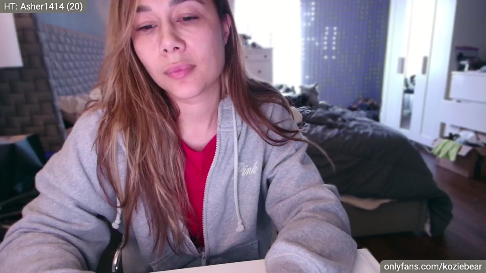Gallery image thumbnail from Cinnabuns's myfreecams stream on, 04/03/2025, 01:26 image 3 of 20
