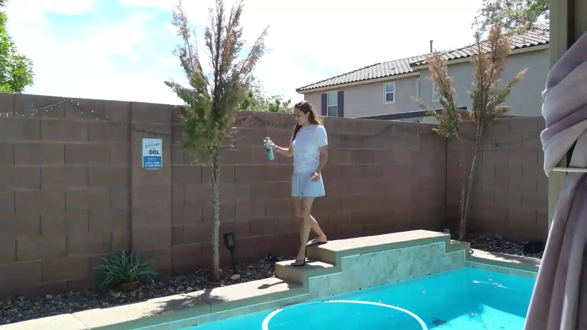 Gallery image thumbnail from Cinnabuns's myfreecams stream on, 05/12/2026, 20:45 image 19 of 20