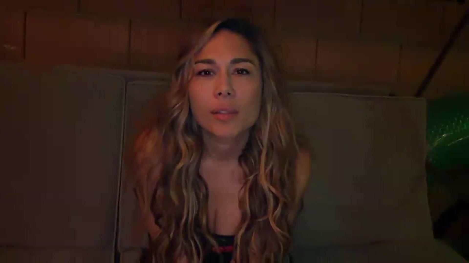 Gallery image thumbnail from Cinnabuns's myfreecams stream on, 06/16/2026, 04:09 image 4 of 20