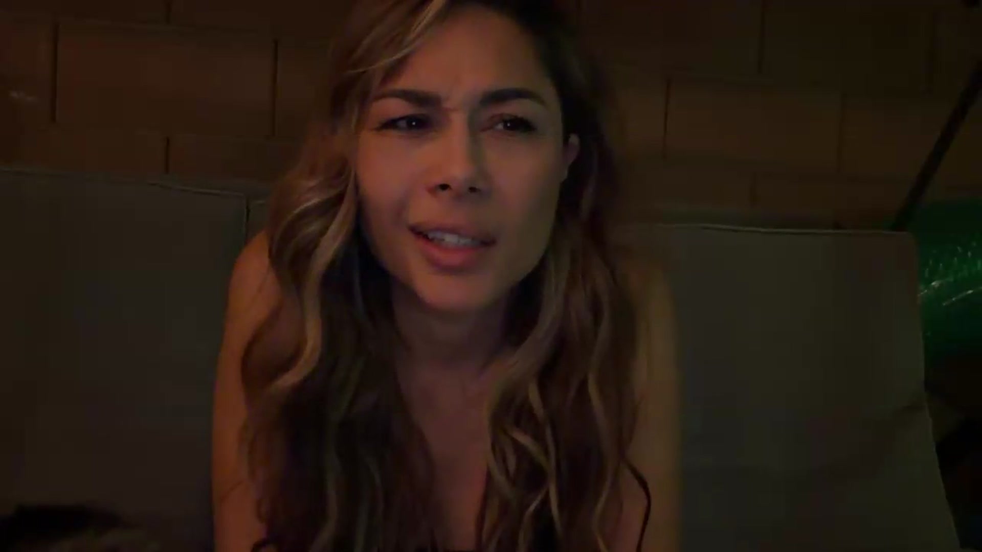 Gallery image thumbnail from Cinnabuns's myfreecams stream on, 06/16/2026, 04:09 image 15 of 20