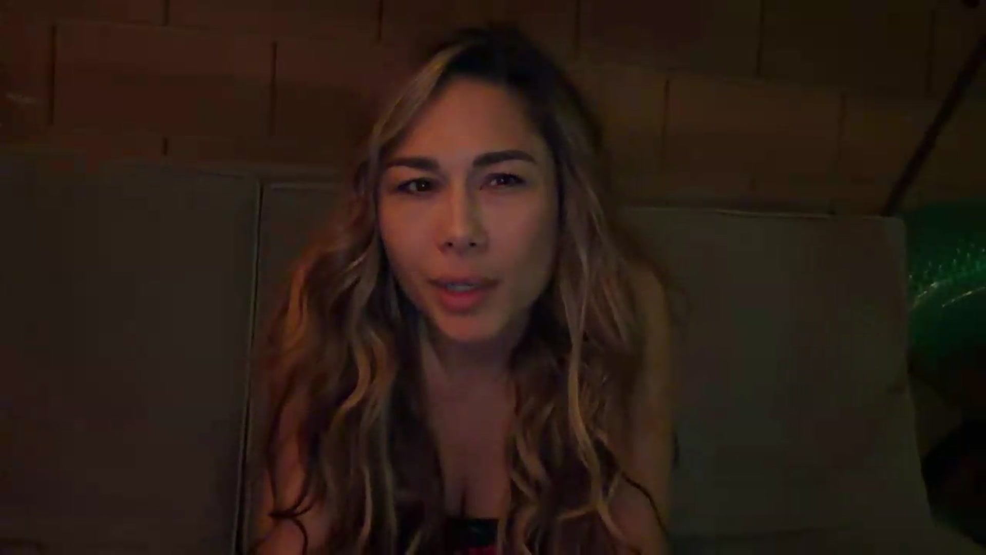 Gallery image thumbnail from Cinnabuns's myfreecams stream on, 06/16/2026, 04:09 image 5 of 20