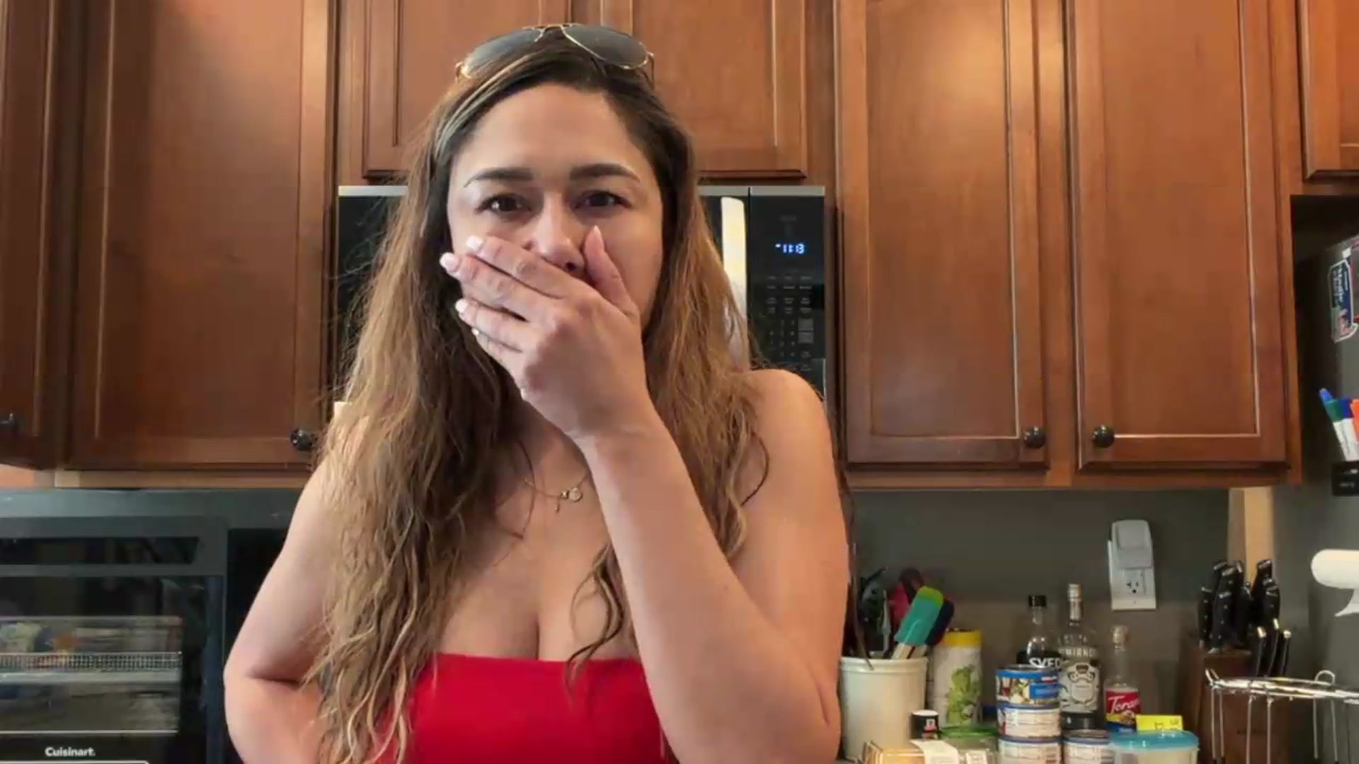 Gallery image thumbnail from Cinnabuns's myfreecams stream on, 08/27/2026, 18:25 image 2 of 20