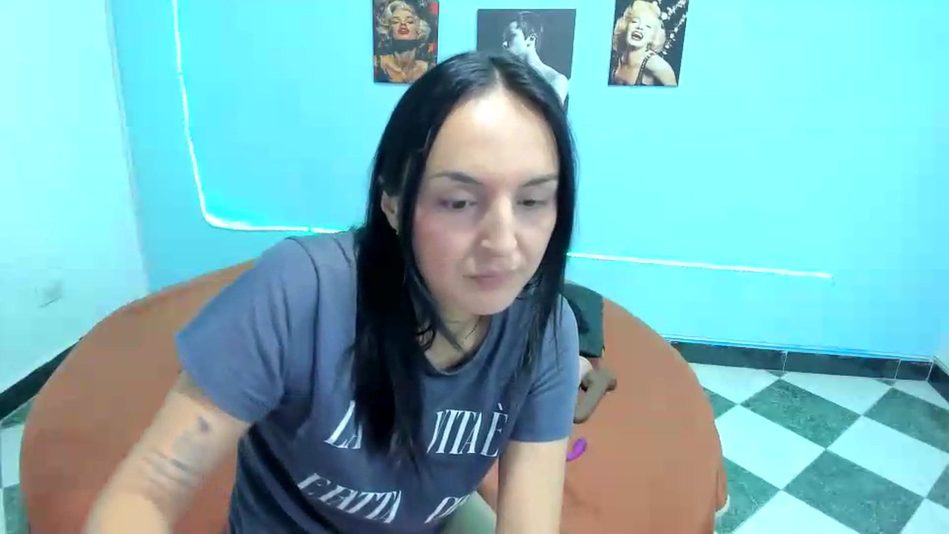 Gallery image thumbnail from Cinthya_dan's myfreecams stream on, 08/05/2026, 23:07 image 2 of 20
