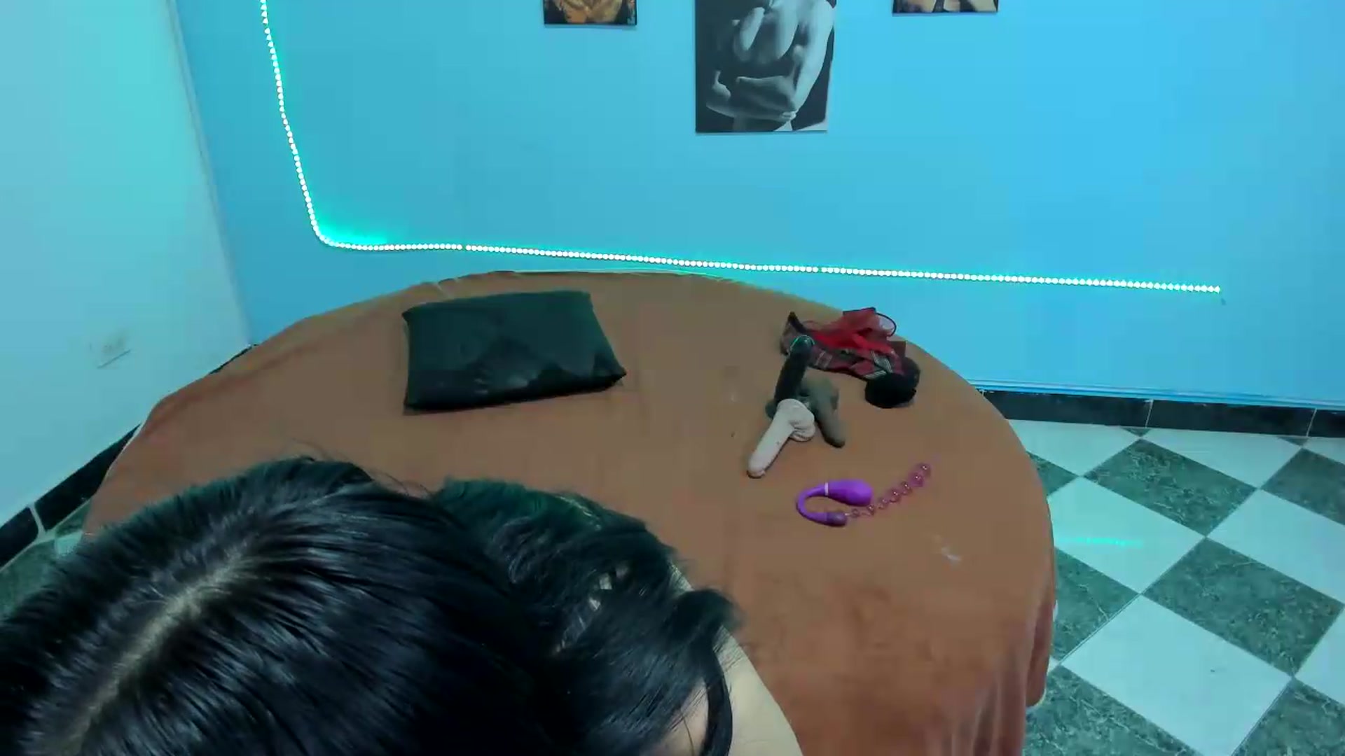 Gallery image thumbnail from Cinthya_dan's myfreecams stream on, 08/06/2026, 23:18 image 10 of 20