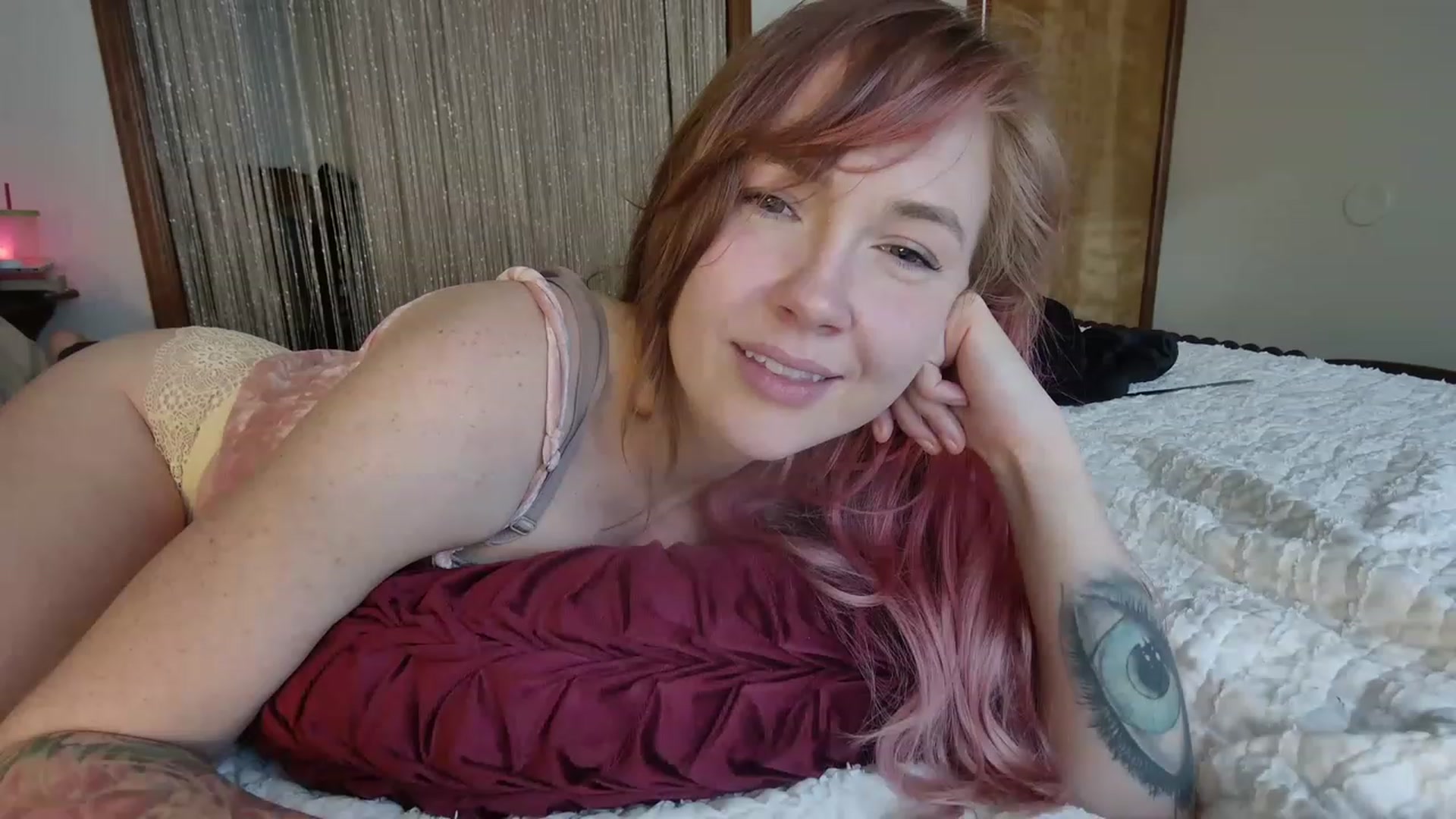 Gallery image thumbnail from CirqDuSoleia's myfreecams stream on, 11/27/2022, 22:03 image 11 of 20