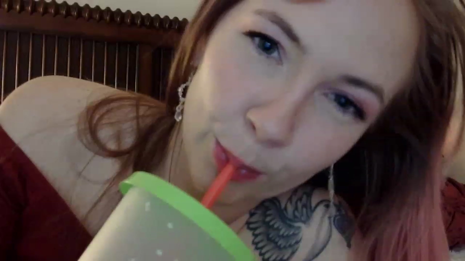 Gallery image thumbnail from CirqDuSoleia's myfreecams stream on, 12/05/2022, 24:44 image 19 of 20