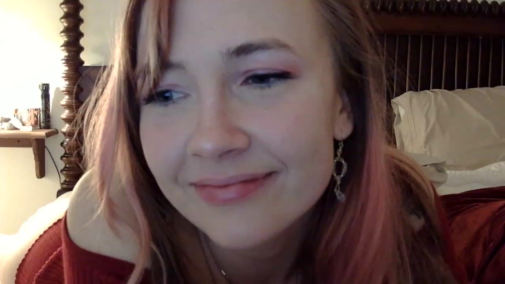 Gallery image thumbnail from CirqDuSoleia's myfreecams stream on, 12/05/2022, 24:44 image 6 of 20