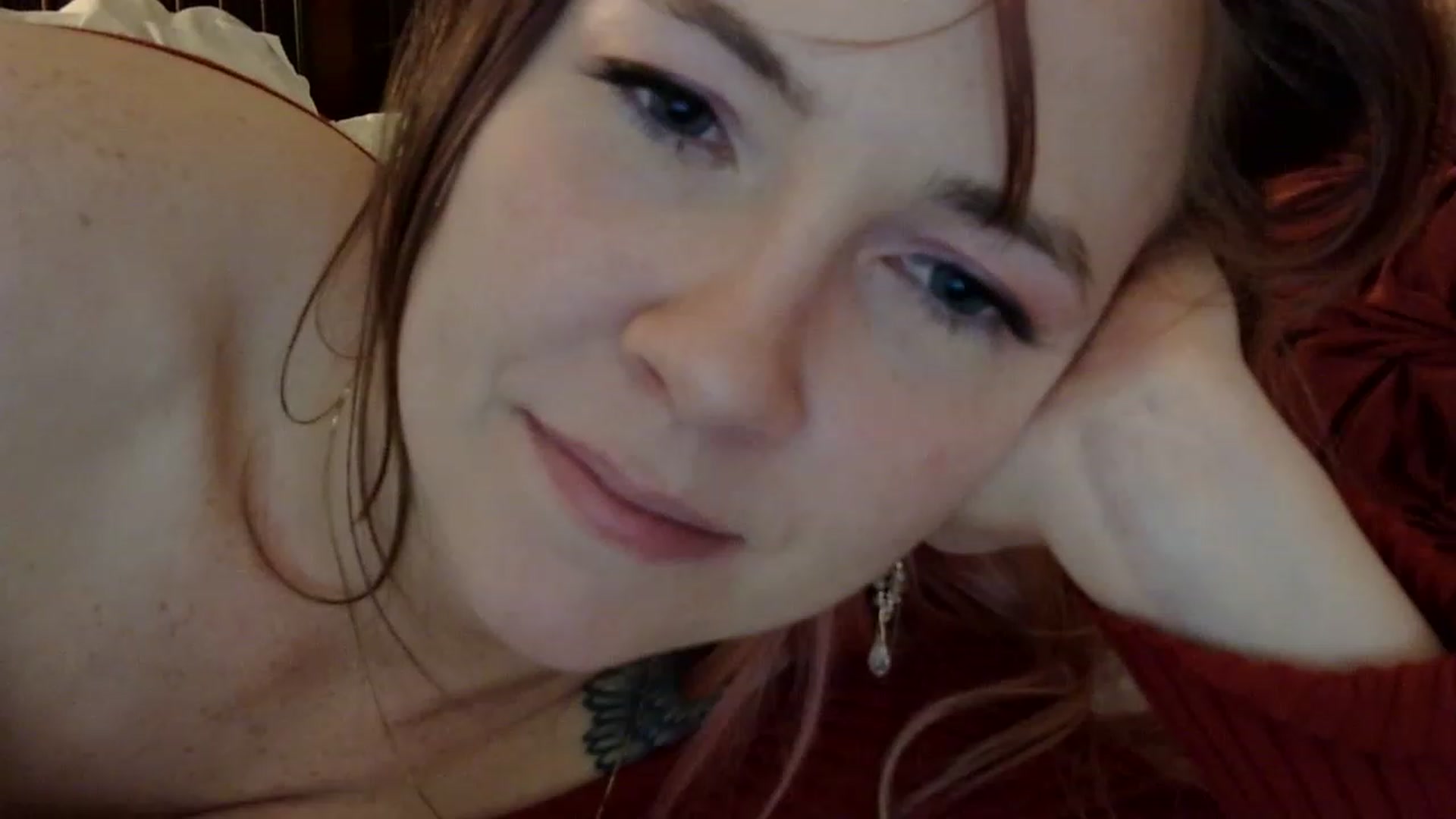 Gallery image thumbnail from CirqDuSoleia's myfreecams stream on, 12/05/2022, 04:31 image 5 of 20