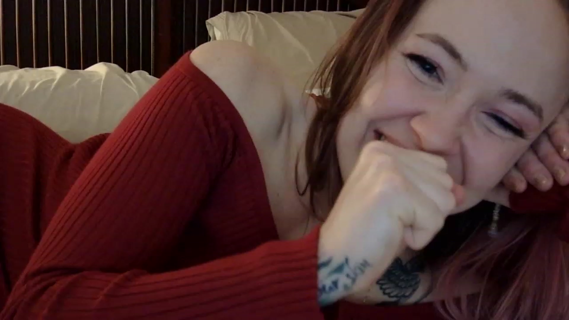 Gallery image thumbnail from CirqDuSoleia's myfreecams stream on, 12/05/2022, 04:31 image 17 of 20