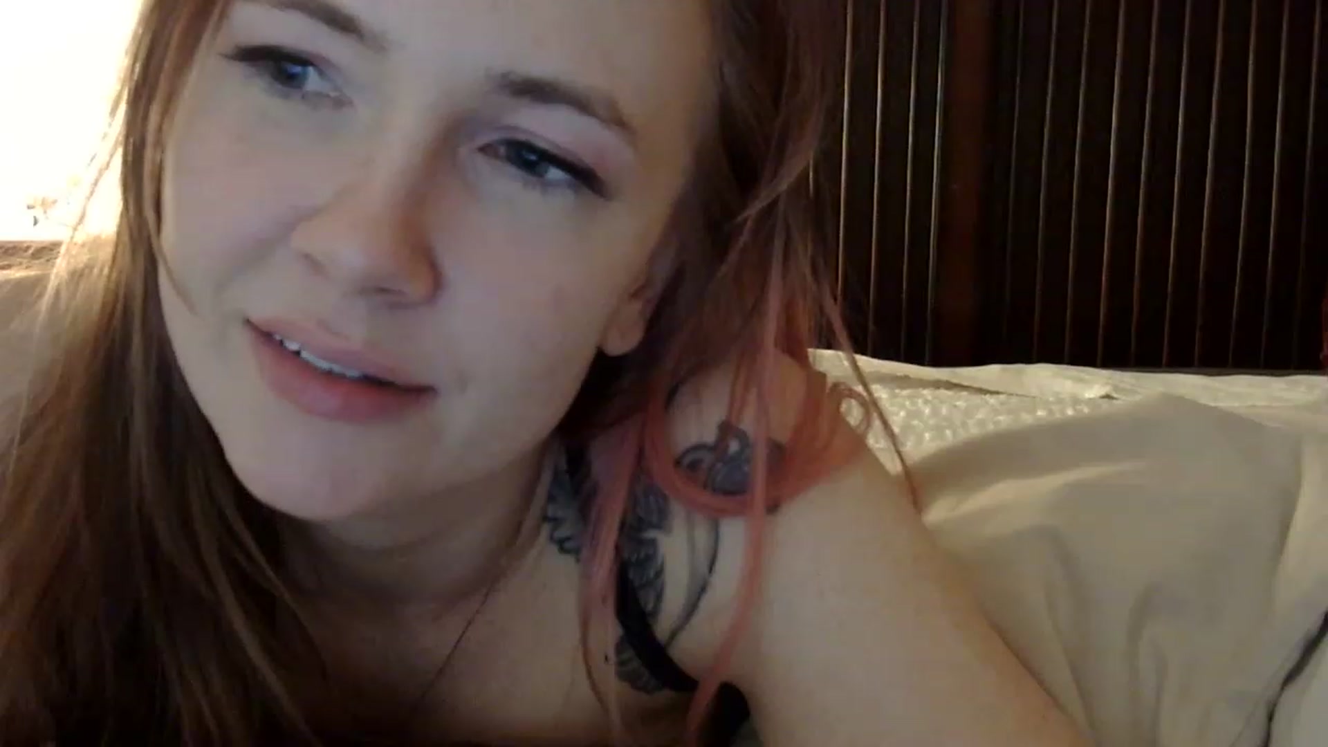 Gallery image thumbnail from CirqDuSoleia's myfreecams stream on, 12/05/2022, 07:13 image 9 of 20