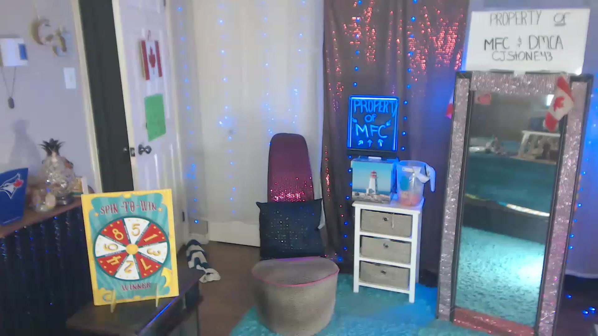Gallery image thumbnail from CjStone43's myfreecams stream on, 11/20/2022, 03:04 image 19 of 20