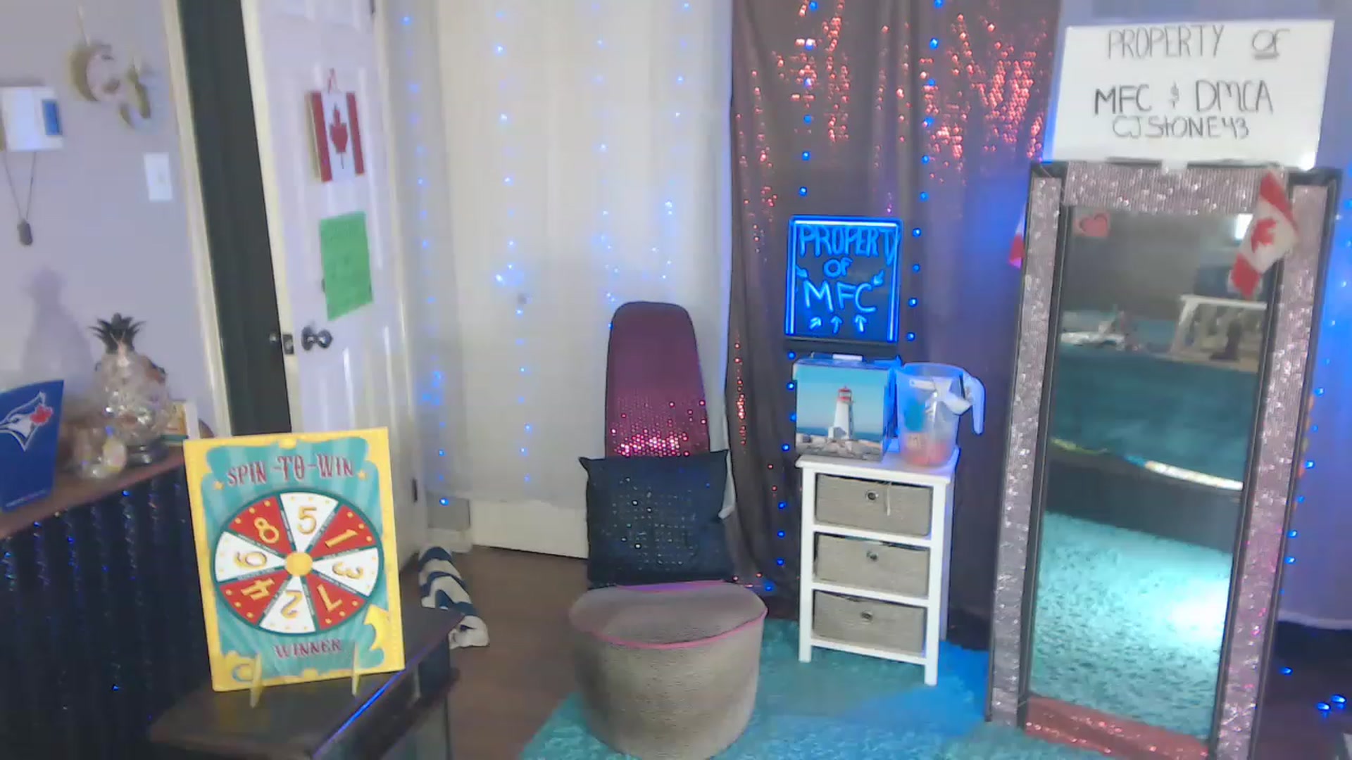 Gallery image thumbnail from CjStone43's myfreecams stream on, 11/20/2022, 03:04 image 13 of 20