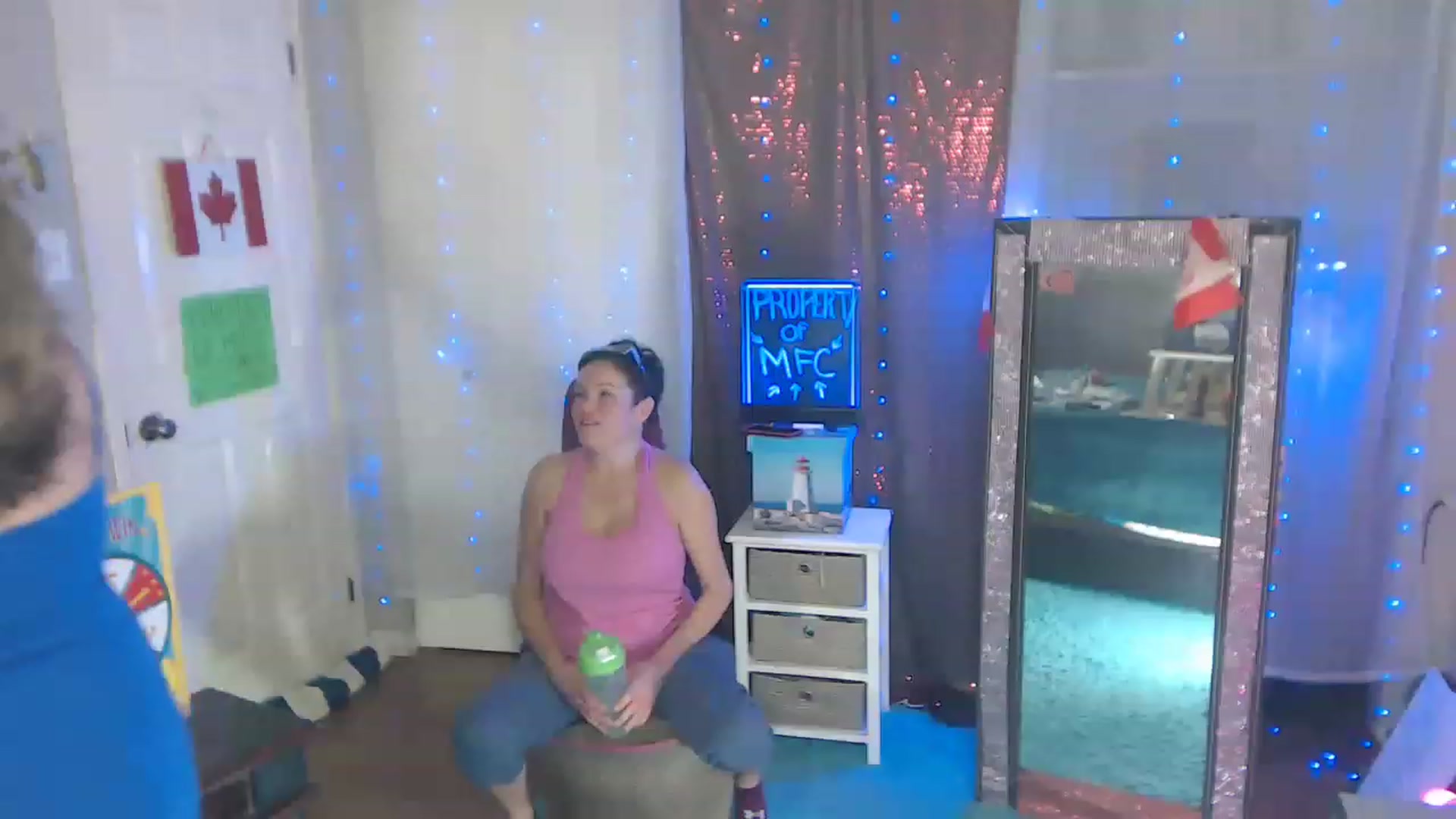 Gallery image thumbnail from CjStone43's myfreecams stream on, 11/20/2022, 05:34 image 13 of 20