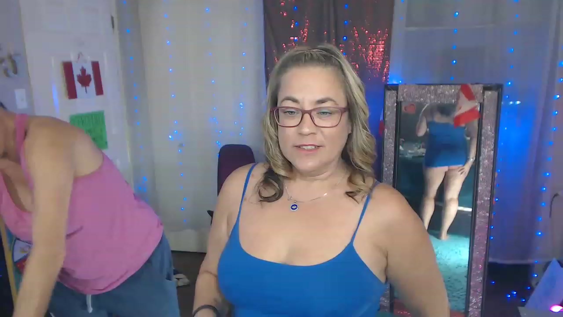 Gallery image thumbnail from CjStone43's myfreecams stream on, 11/20/2022, 05:34 image 11 of 20