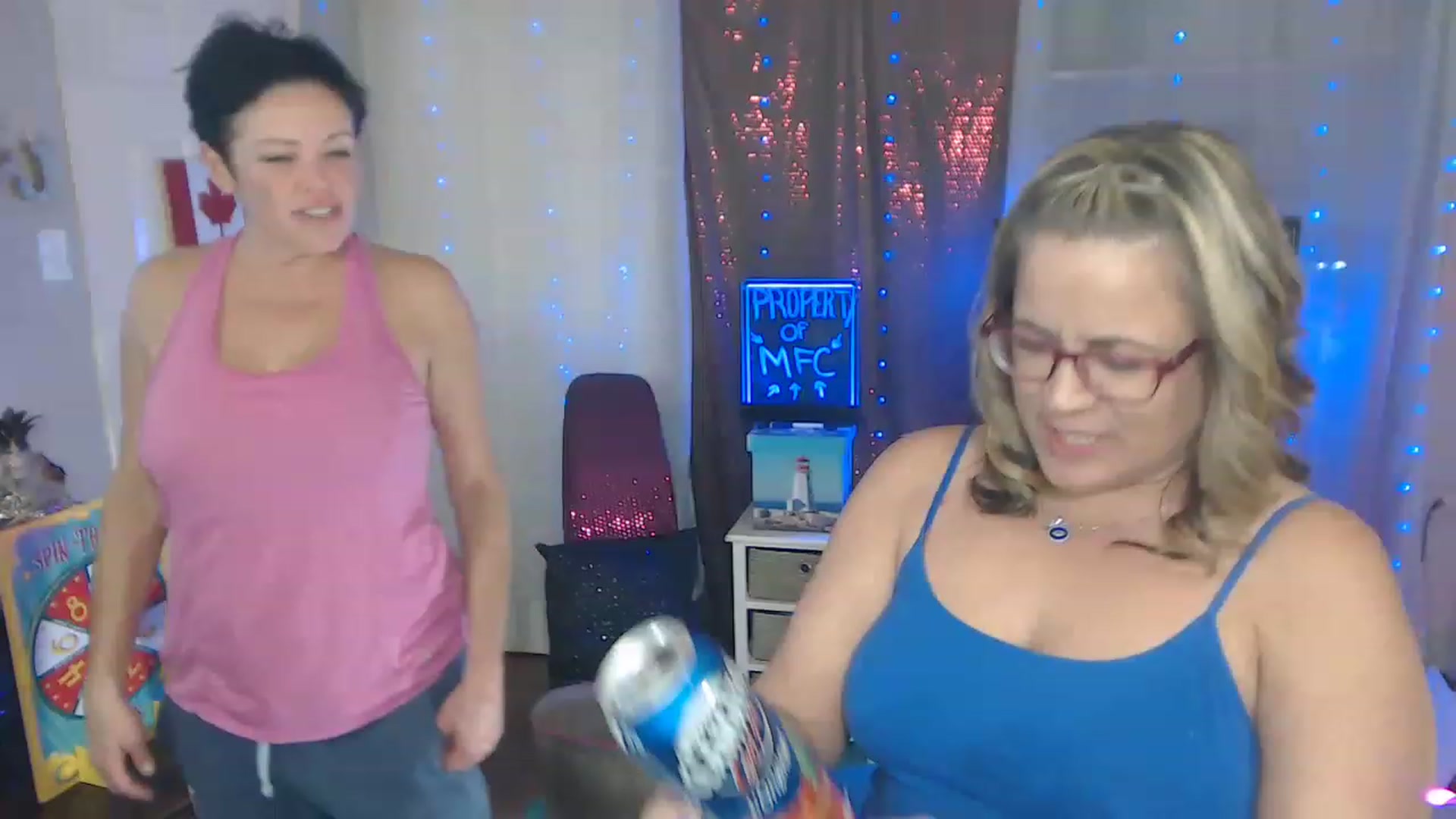 Gallery image thumbnail from CjStone43's myfreecams stream on, 11/20/2022, 05:34 image 8 of 20