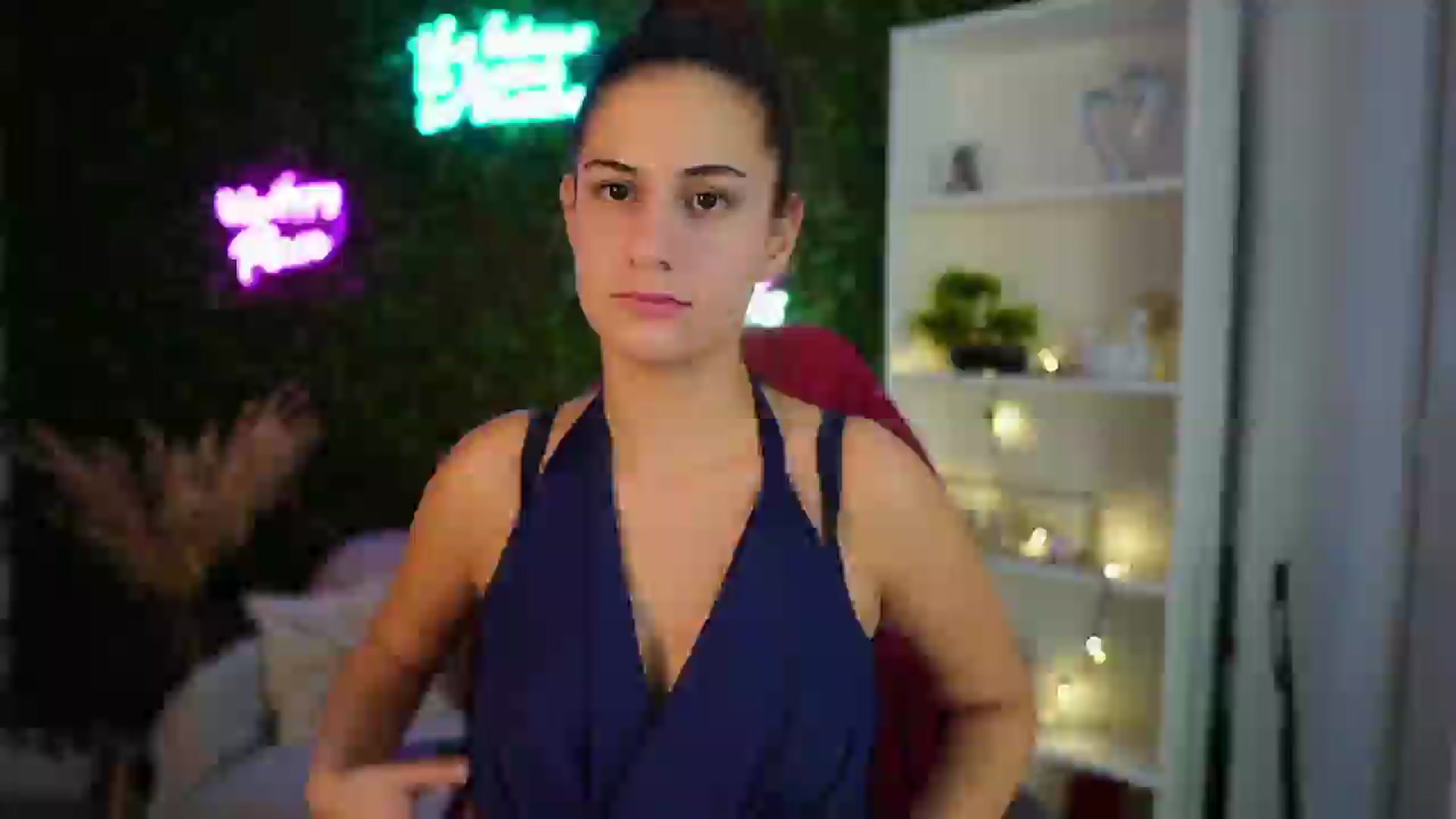 Gallery image thumbnail from Clair_Meek's myfreecams stream on, 12/15/2024, 14:37 image 19 of 20