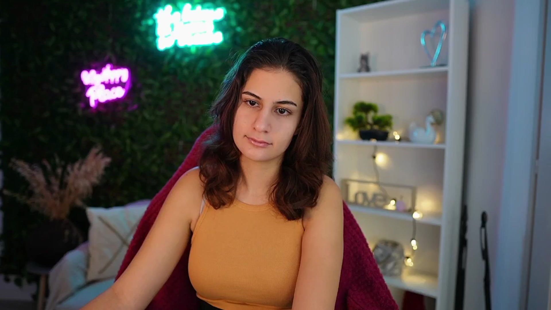 Gallery image thumbnail from Clair_Meek's myfreecams stream on, 12/16/2024, 09:37 image 6 of 20