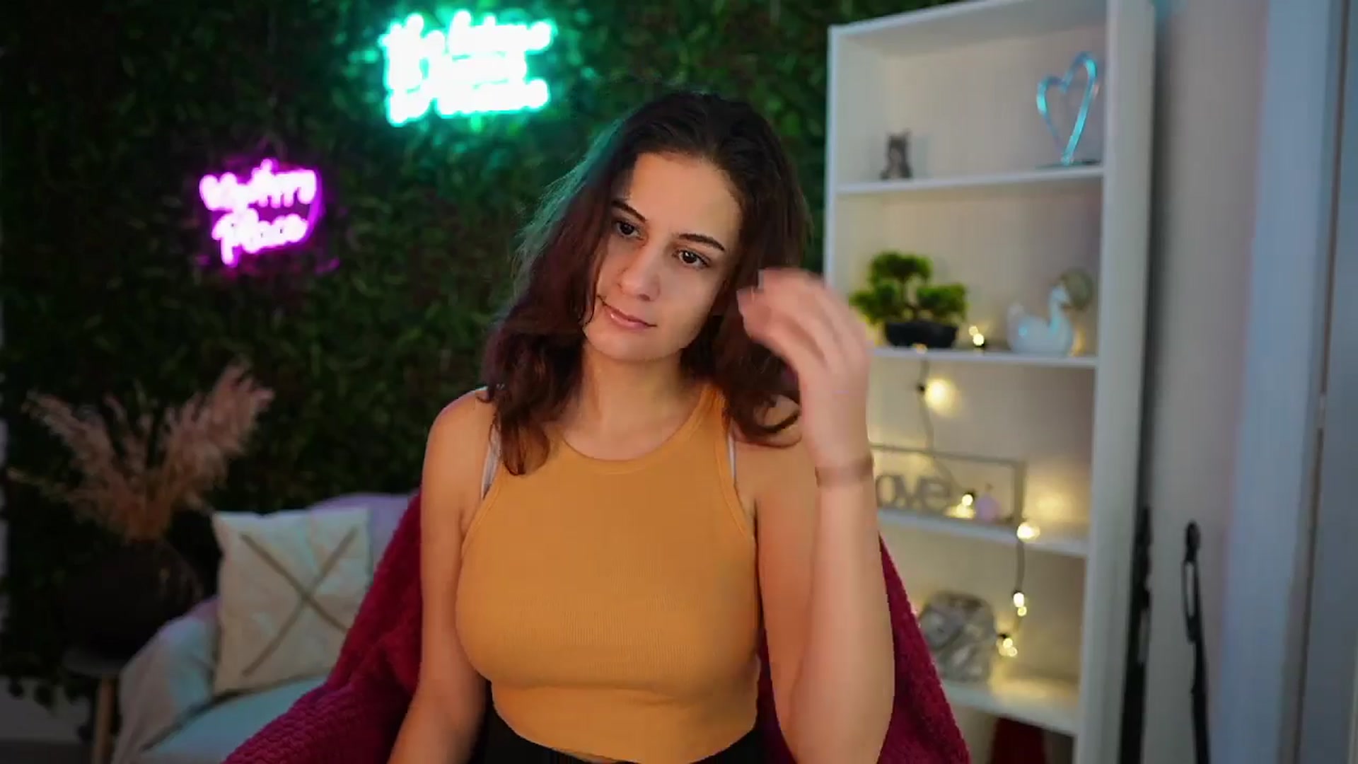 Gallery image thumbnail from Clair_Meek's myfreecams stream on, 12/16/2024, 09:37 image 3 of 20