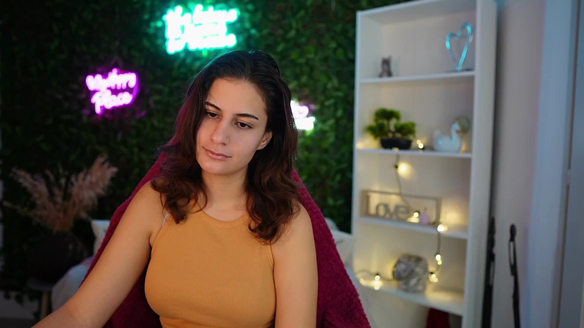 Gallery image thumbnail from Clair_Meek's myfreecams stream on, 12/16/2024, 09:51 image 11 of 20
