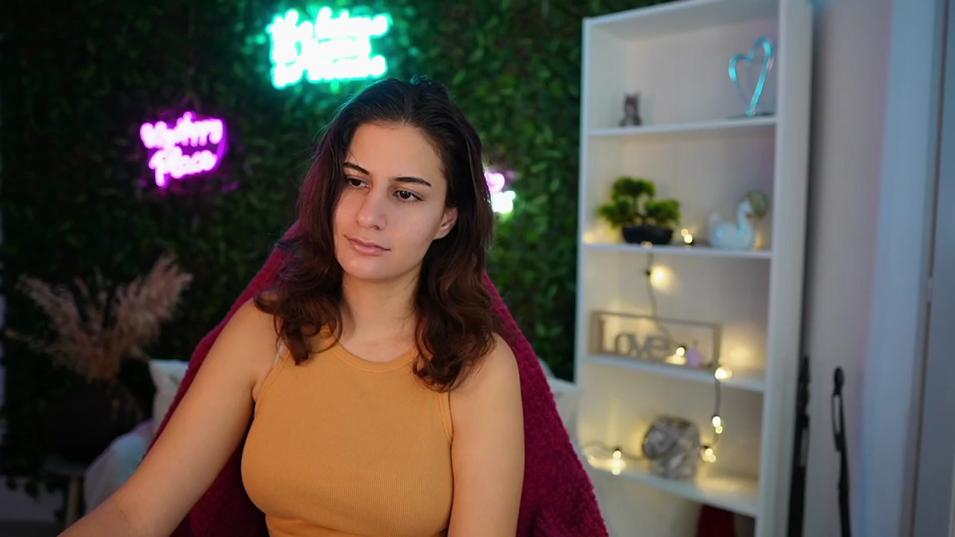 Gallery image thumbnail from Clair_Meek's myfreecams stream on, 12/16/2024, 09:51 image 3 of 20