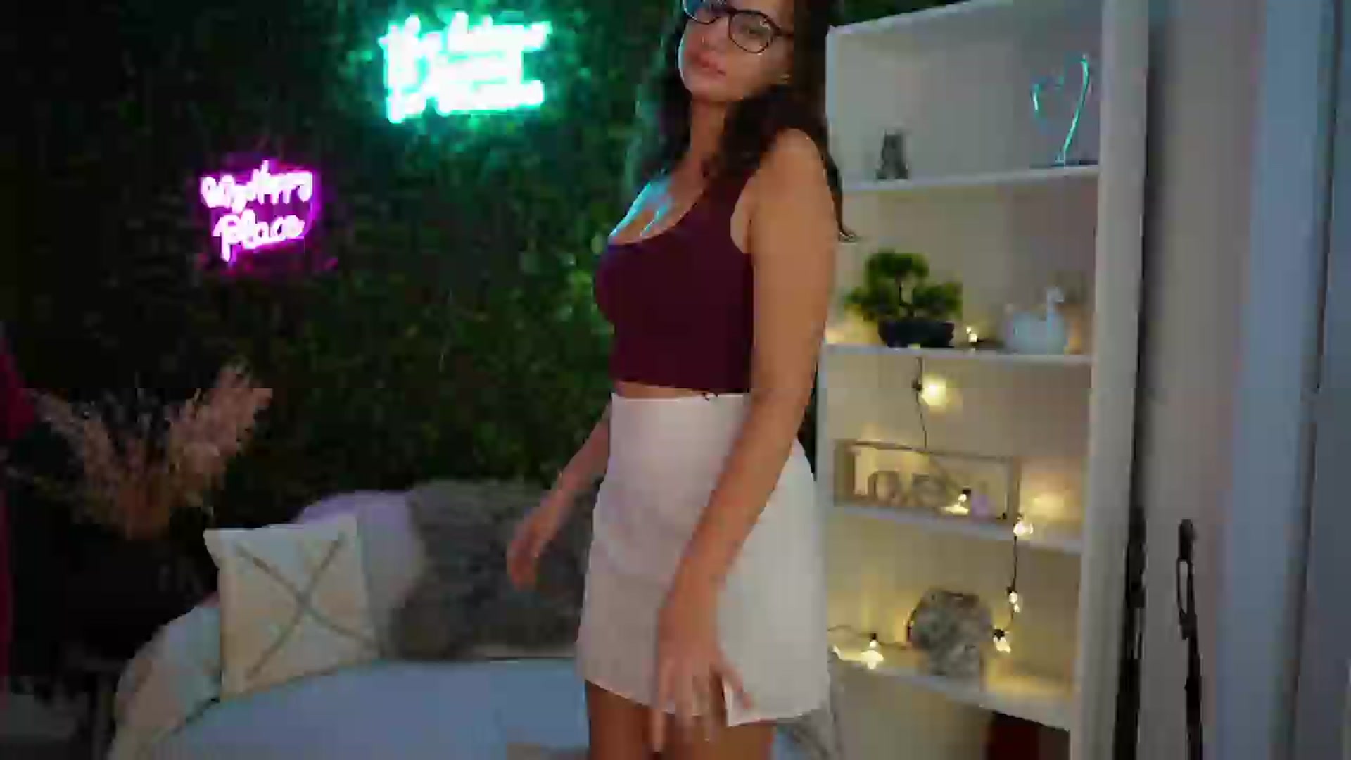 Gallery image thumbnail from Clair_Meek's myfreecams stream on, 12/17/2024, 12:28 image 12 of 20