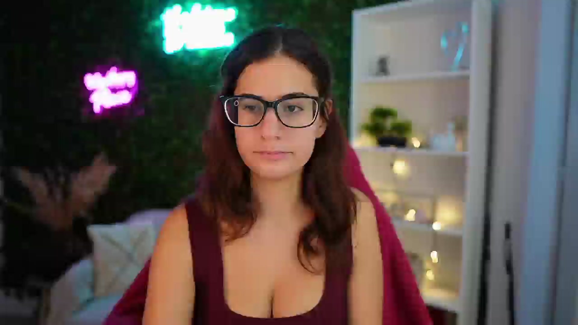 Gallery image thumbnail from Clair_Meek's myfreecams stream on, 12/17/2024, 14:01 image 3 of 20
