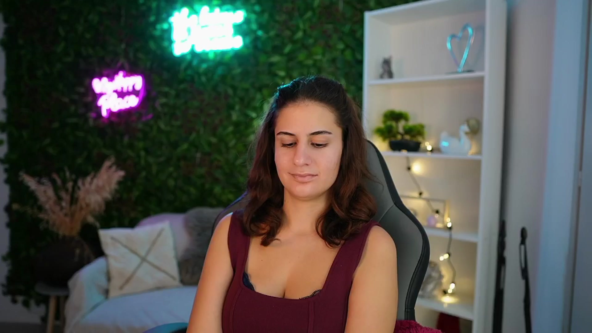 Gallery image thumbnail from Clair_Meek's myfreecams stream on, 12/19/2024, 13:57 image 20 of 20