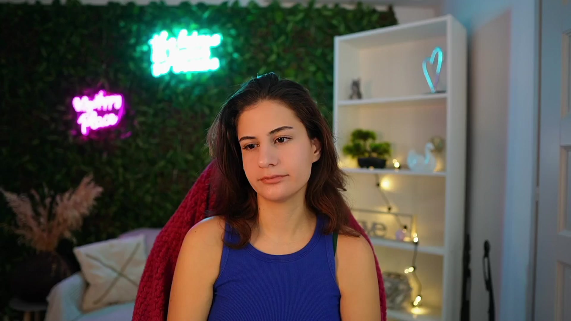 Gallery image thumbnail from Clair_Meek's myfreecams stream on, 12/23/2024, 11:15 image 10 of 20