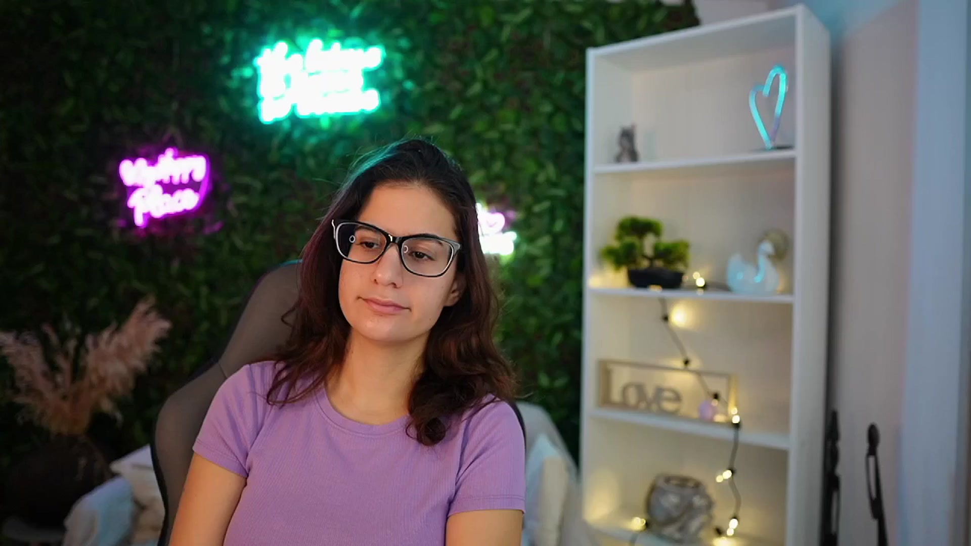 Gallery image thumbnail from Clair_Meek's myfreecams stream on, 12/27/2024, 10:37 image 16 of 20
