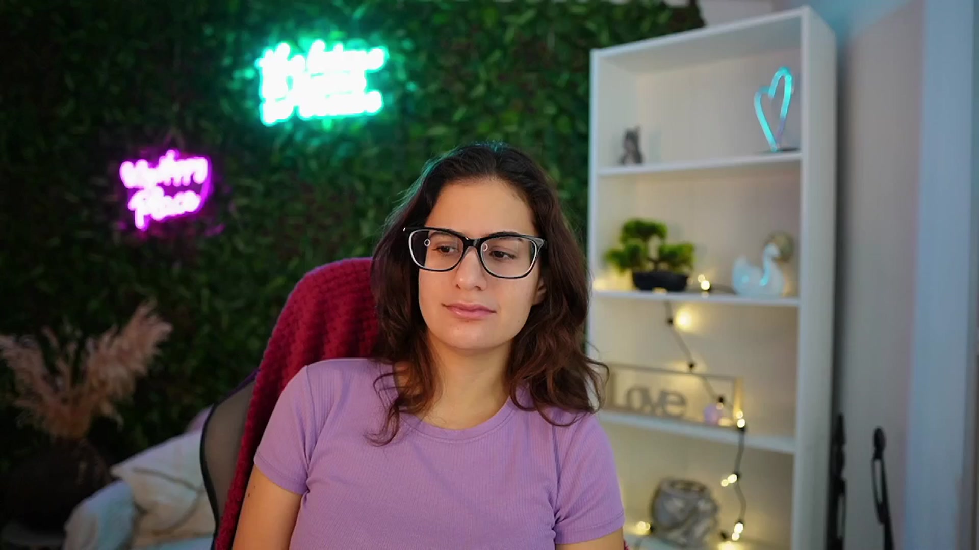 Gallery image thumbnail from Clair_Meek's myfreecams stream on, 12/27/2024, 10:37 image 8 of 20