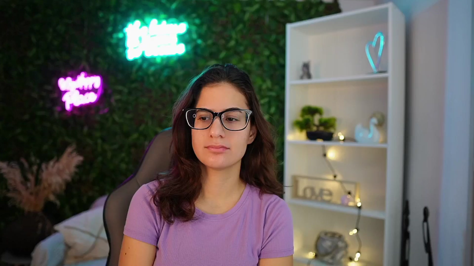 Gallery image thumbnail from Clair_Meek's myfreecams stream on, 12/27/2024, 10:37 image 12 of 20