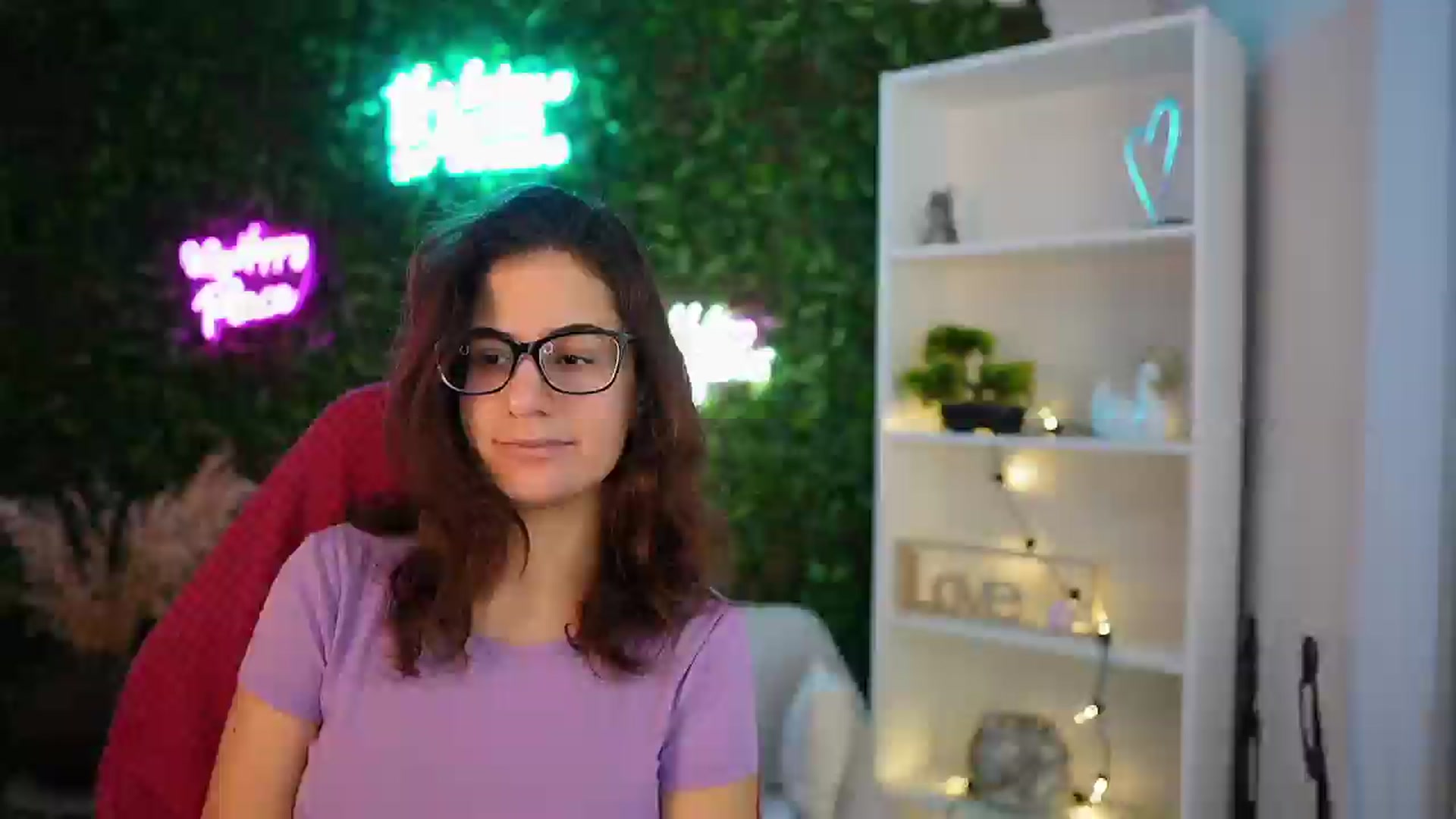 Gallery image thumbnail from Clair_Meek's myfreecams stream on, 12/27/2024, 11:35 image 4 of 20