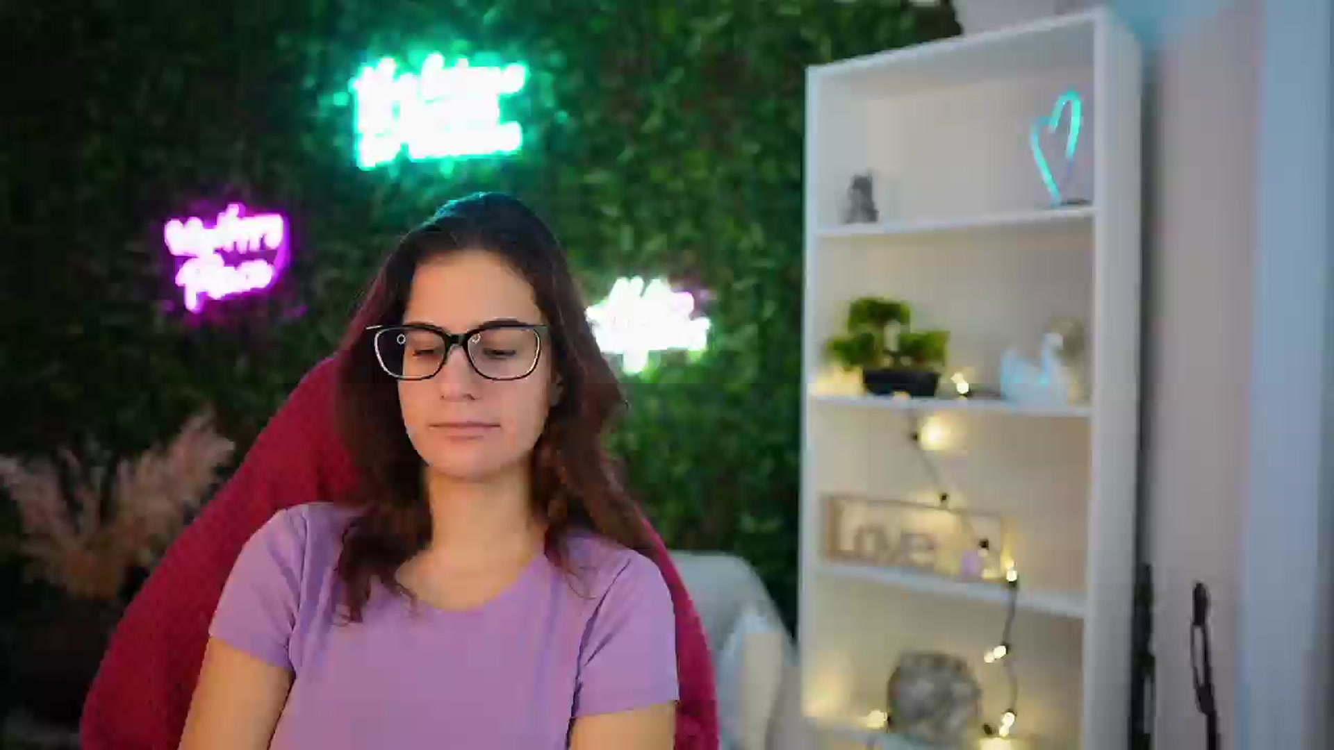 Gallery image thumbnail from Clair_Meek's myfreecams stream on, 12/27/2024, 11:35 image 18 of 20