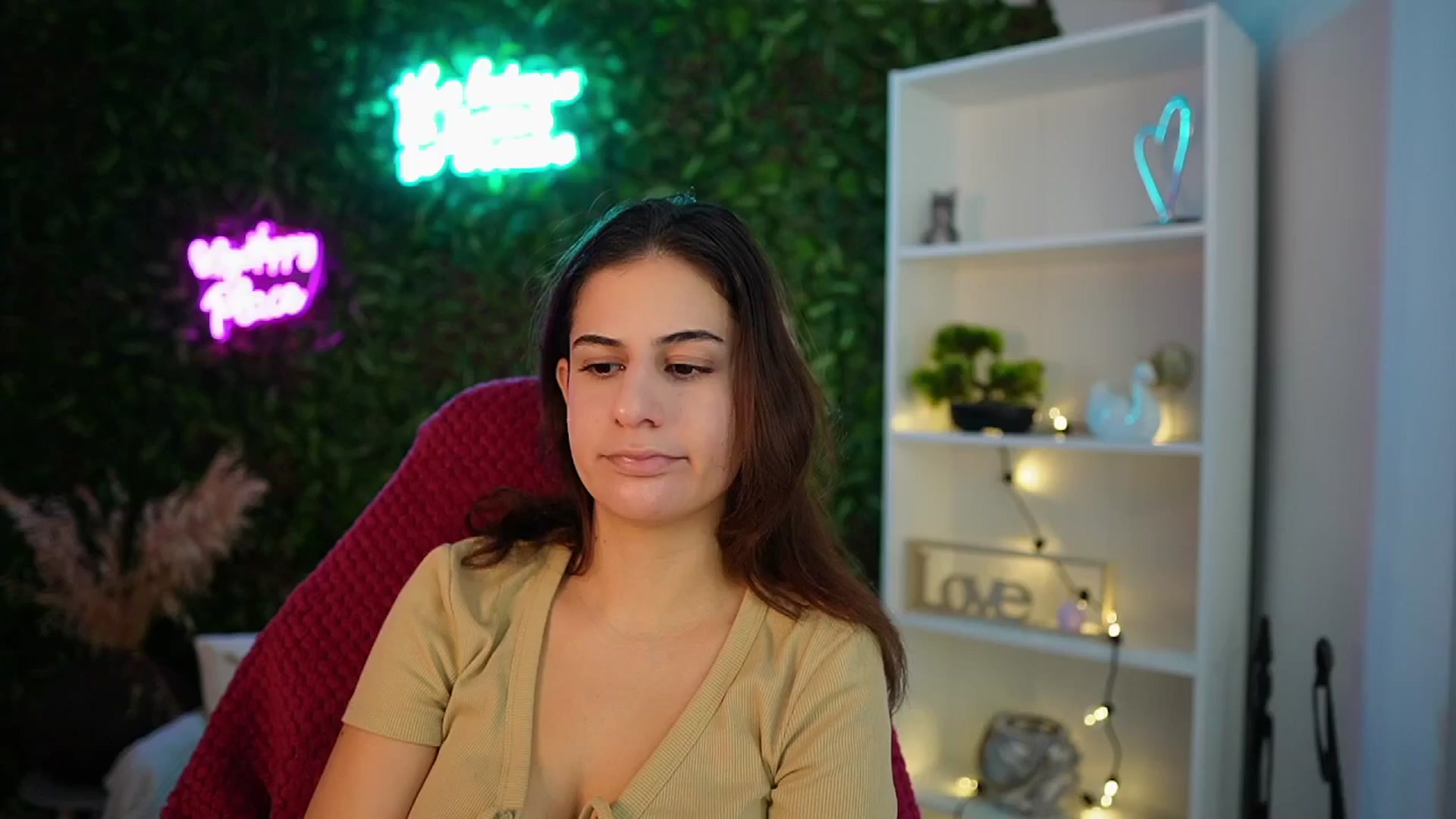 Gallery image thumbnail from Clair_Meek's myfreecams stream on, 01/02/2025, 10:09 image 2 of 20