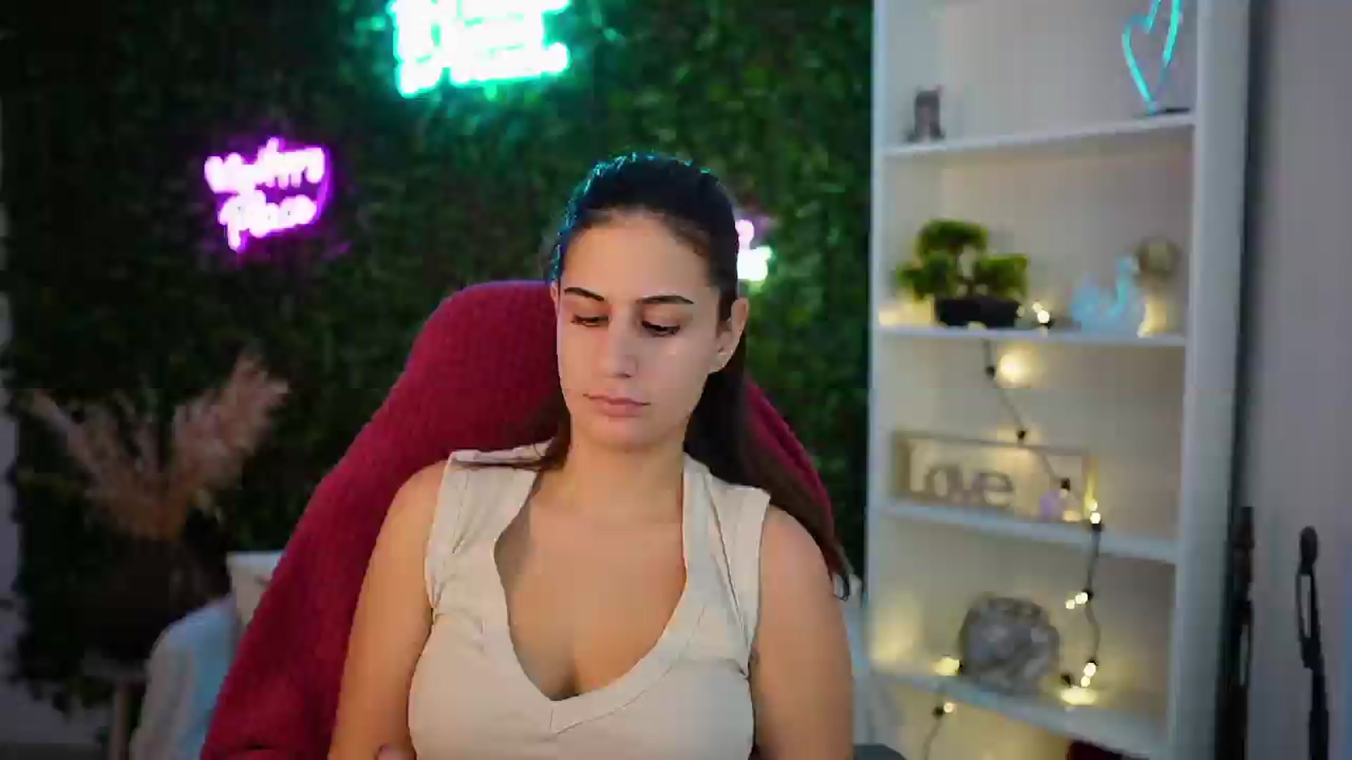 Gallery image thumbnail from Clair_Meek's myfreecams stream on, 01/03/2025, 13:57 image 1 of 20