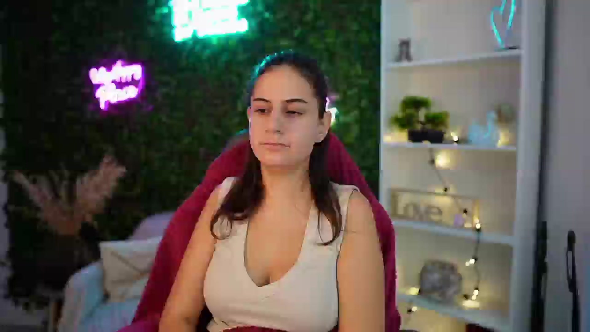 Gallery image thumbnail from Clair_Meek's myfreecams stream on, 01/03/2025, 13:57 image 5 of 20