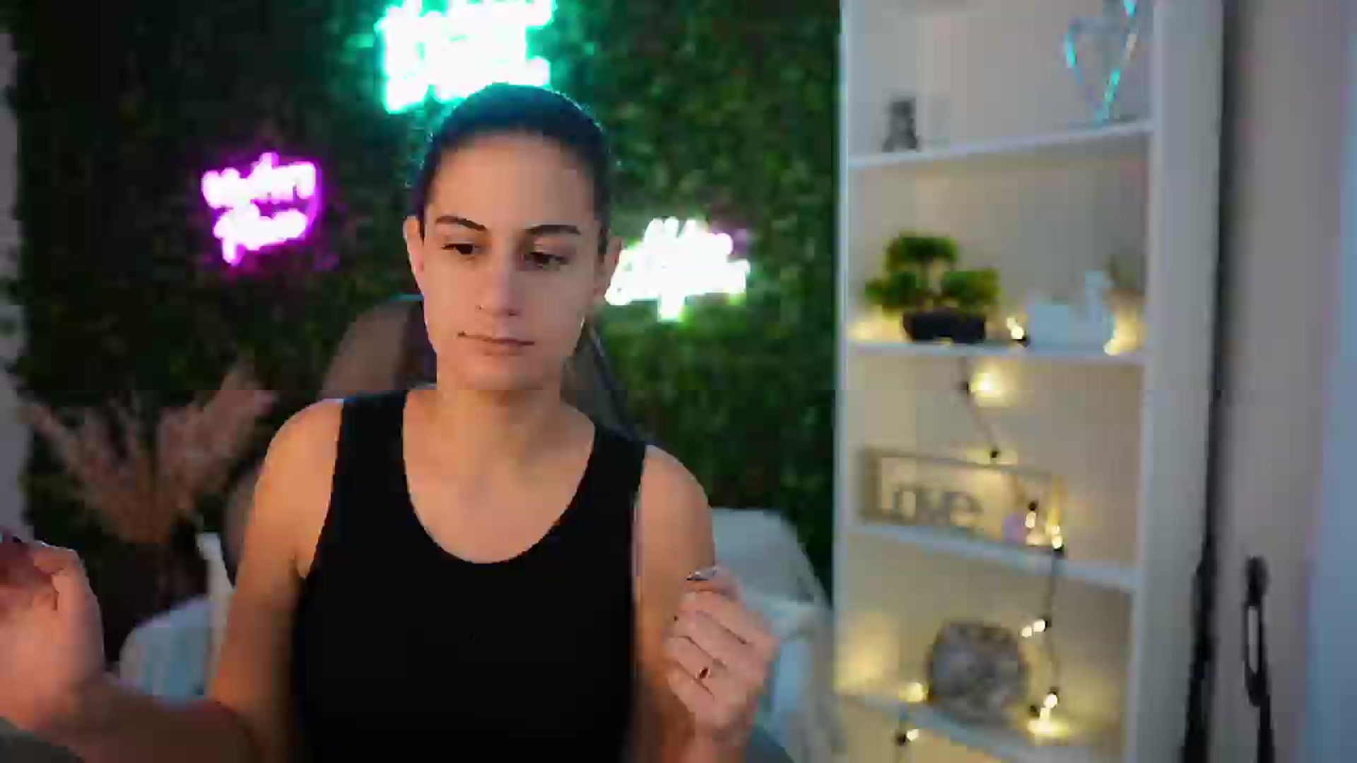 Gallery image thumbnail from Clair_Meek's myfreecams stream on, 01/06/2025, 13:57 image 1 of 20