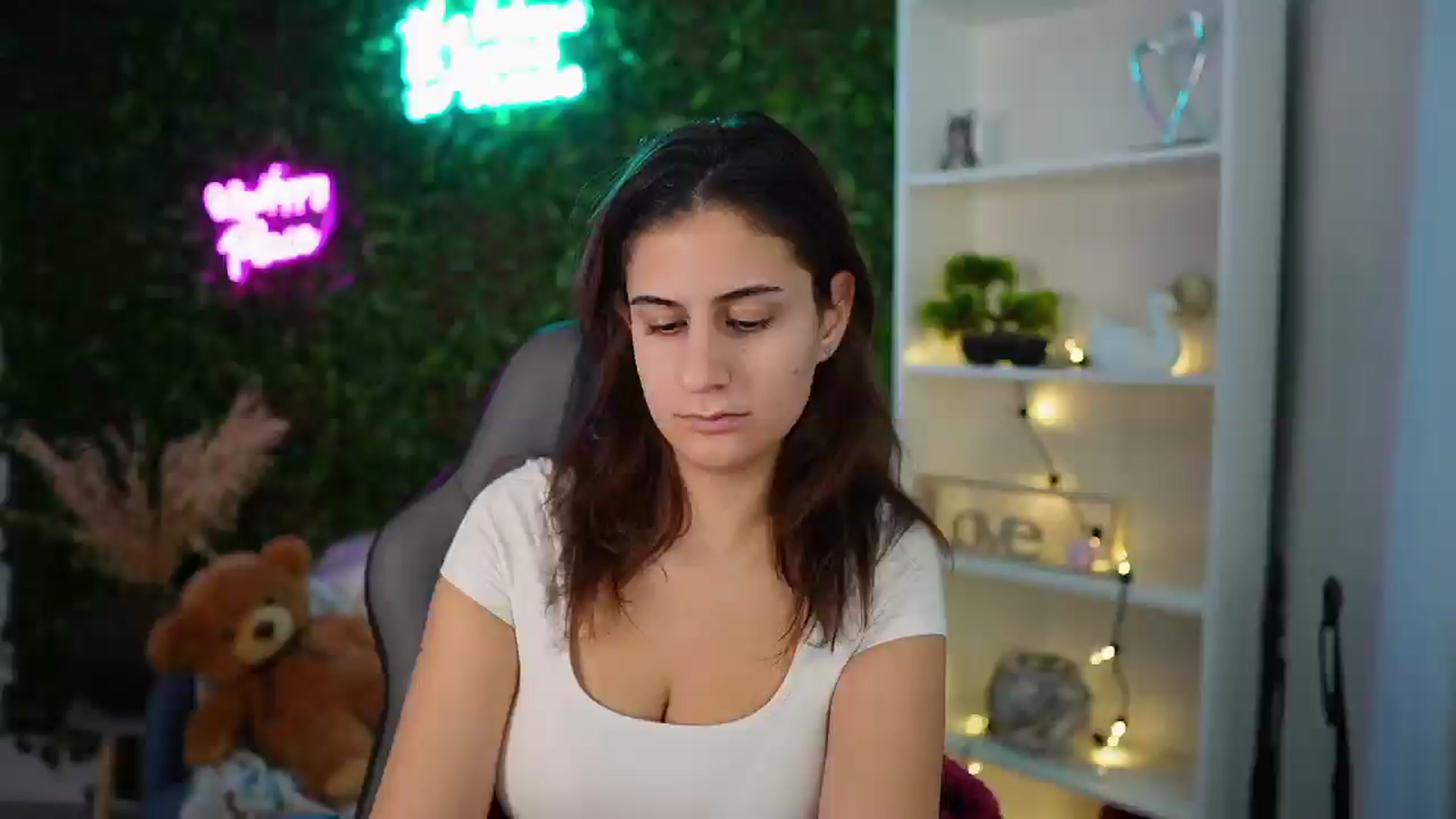 Gallery image thumbnail from Clair_Meek's myfreecams stream on, 01/08/2025, 13:58 image 1 of 20