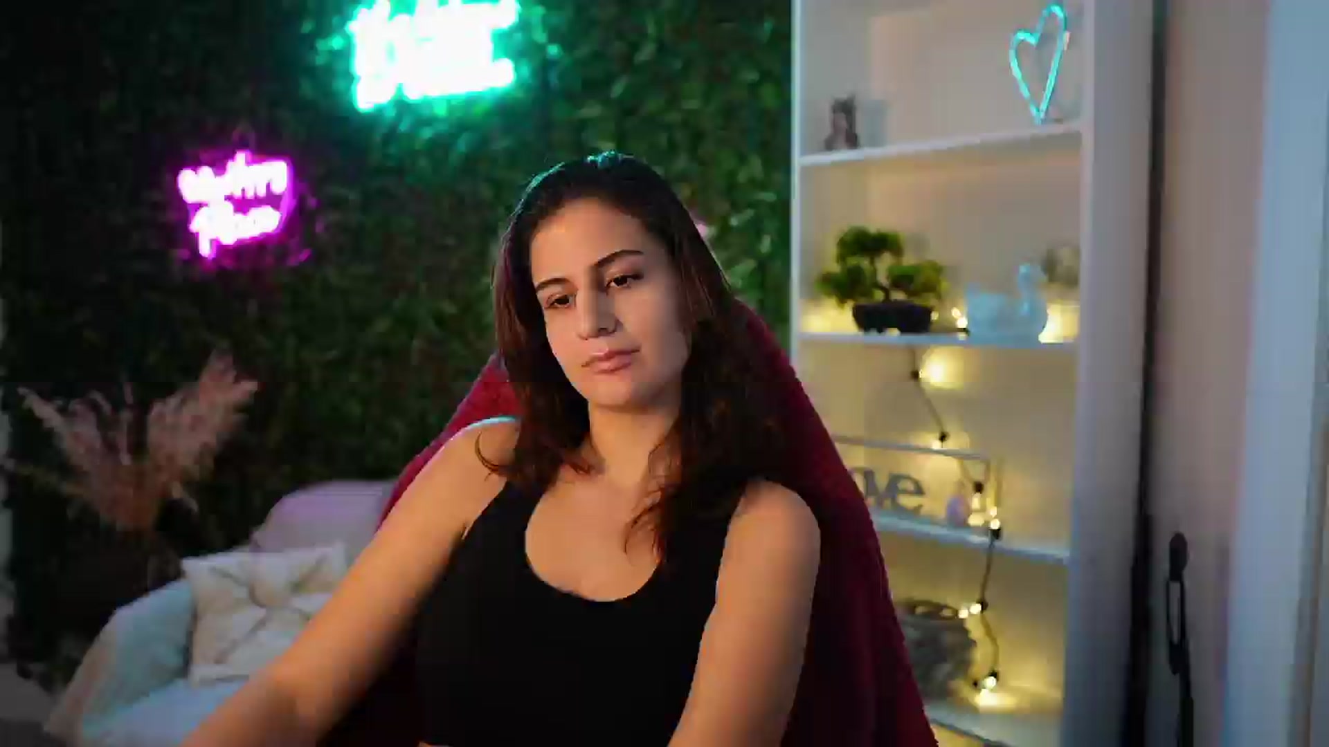 Gallery image thumbnail from Clair_Meek's myfreecams stream on, 01/09/2025, 11:56 image 3 of 20
