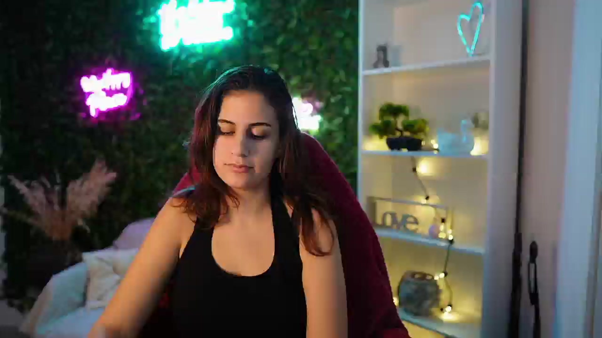 Gallery image thumbnail from Clair_Meek's myfreecams stream on, 01/09/2025, 11:56 image 7 of 20