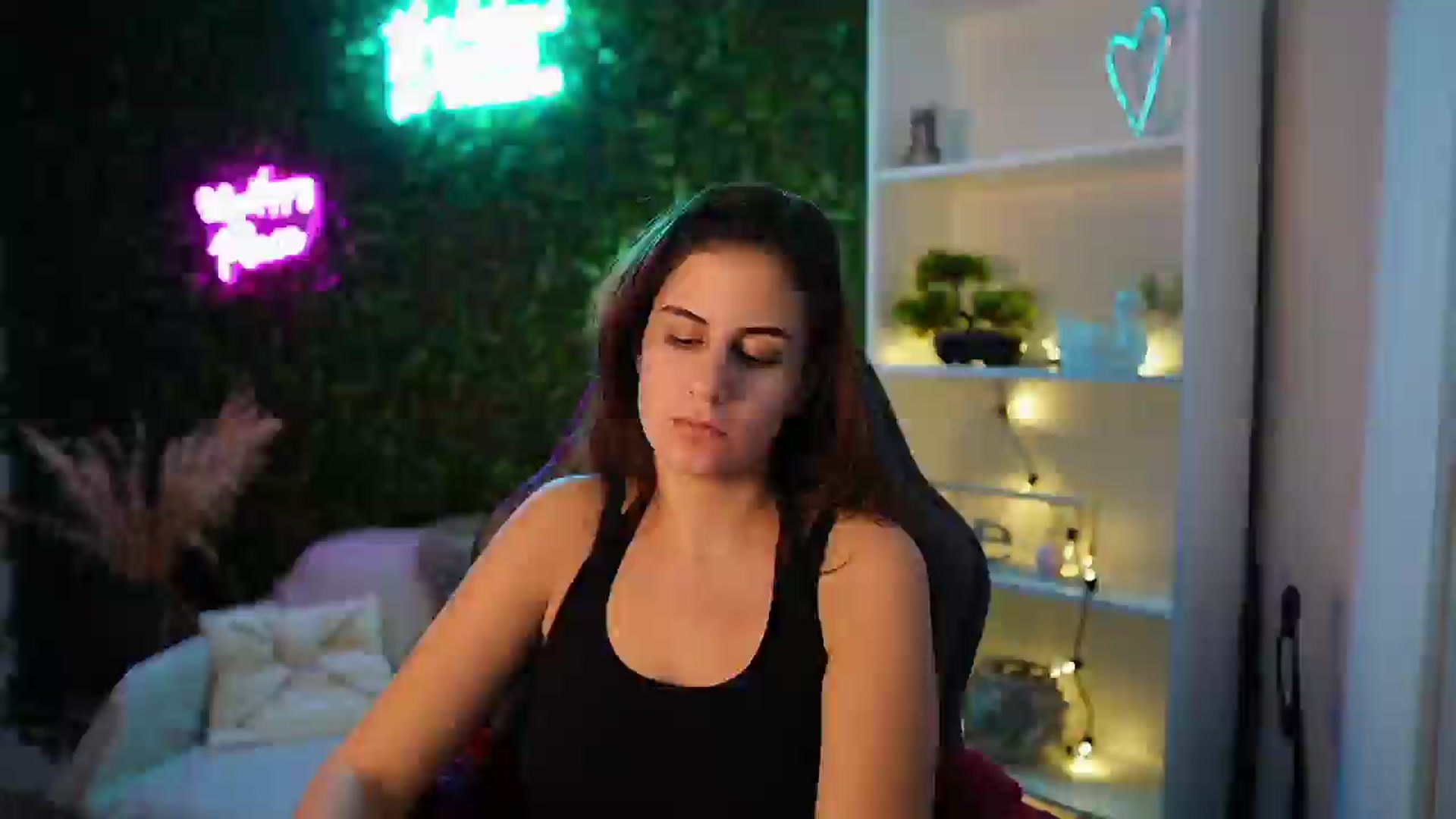 Gallery image thumbnail from Clair_Meek's myfreecams stream on, 01/09/2025, 13:54 image 18 of 20