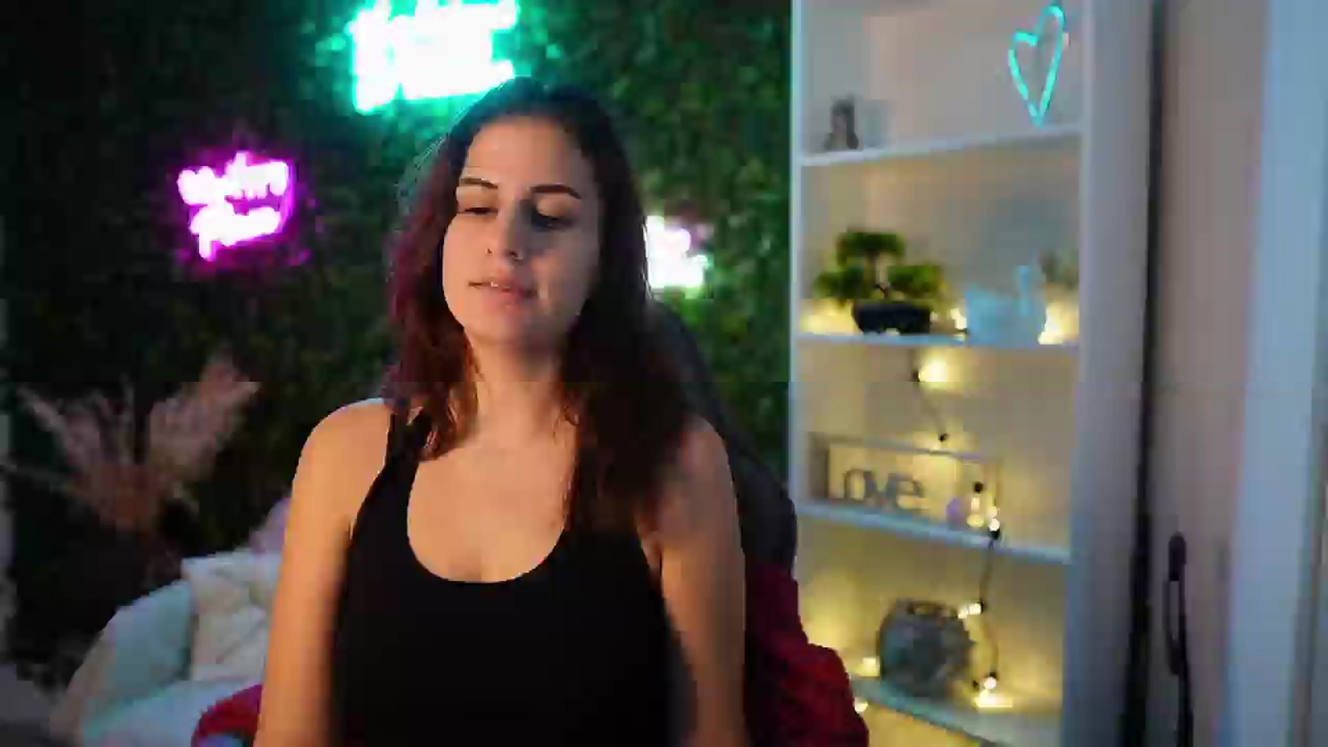 Gallery image thumbnail from Clair_Meek's myfreecams stream on, 01/09/2025, 13:54 image 4 of 20