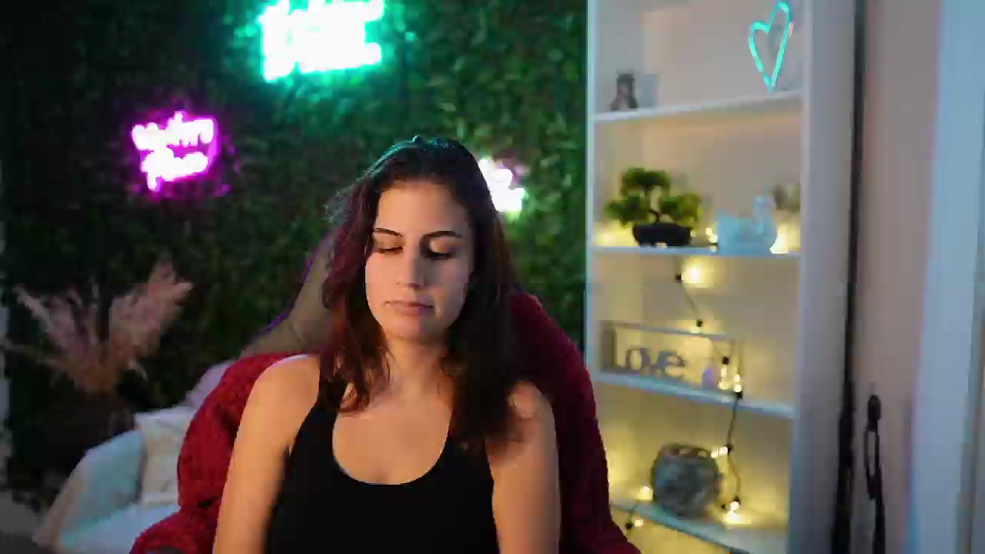 Gallery image thumbnail from Clair_Meek's myfreecams stream on, 01/09/2025, 13:54 image 3 of 20